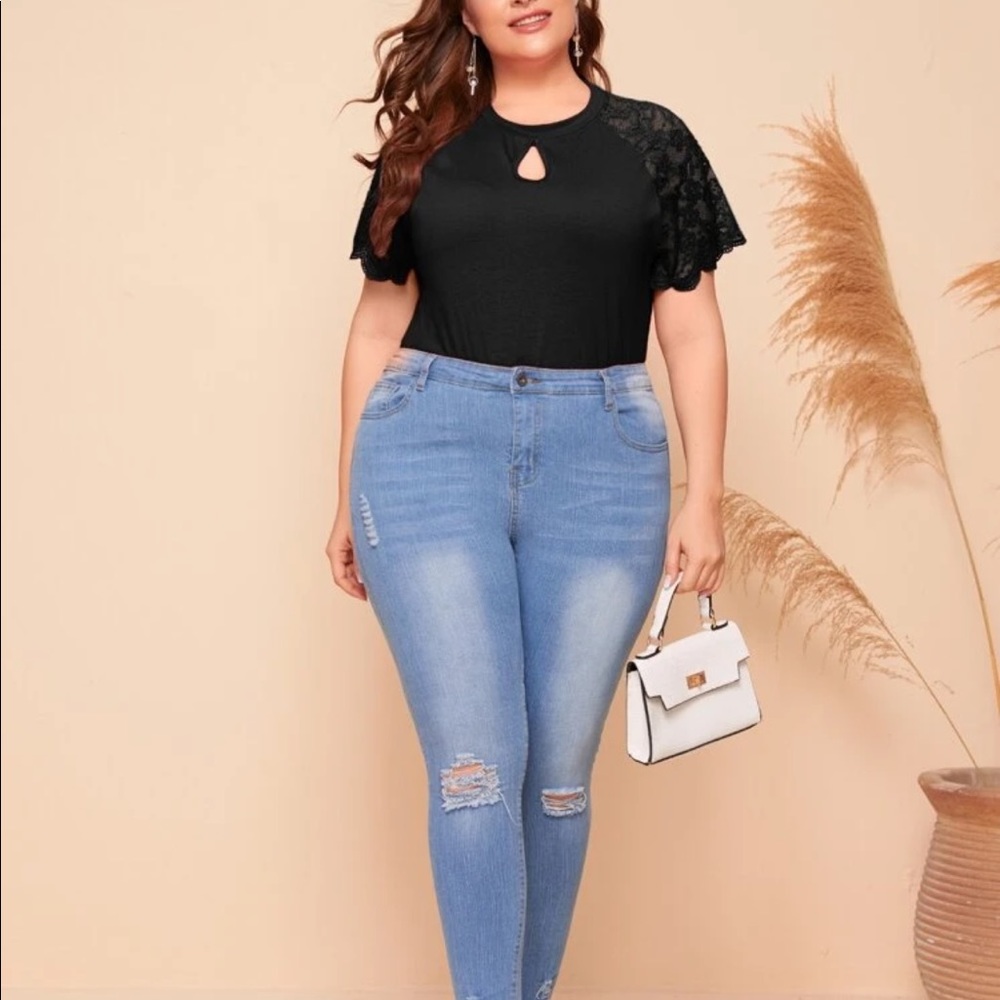 Black lace sleeve blouse - Picture 5 of 6